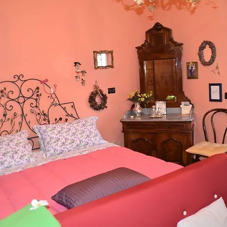 Casa Margherita לינה וארוחת בוקר טאורמינה