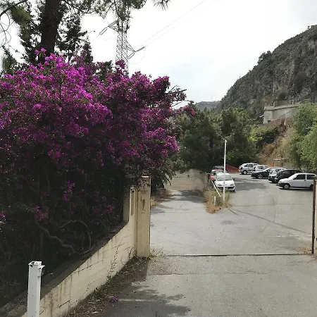 Casa Margherita טאורמינה